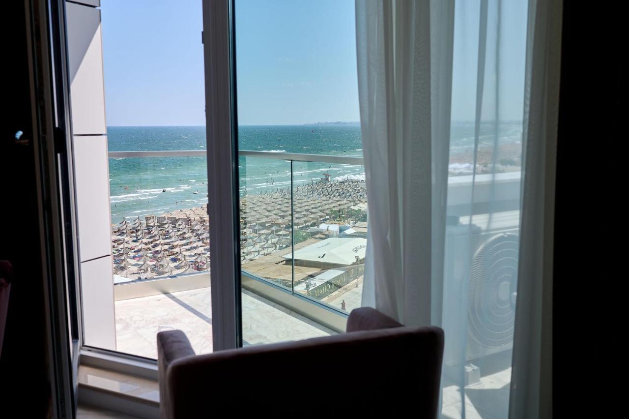 Wave N' Sea Apartment In Infinity Beach Resort - Parking 마마이아 외부 사진