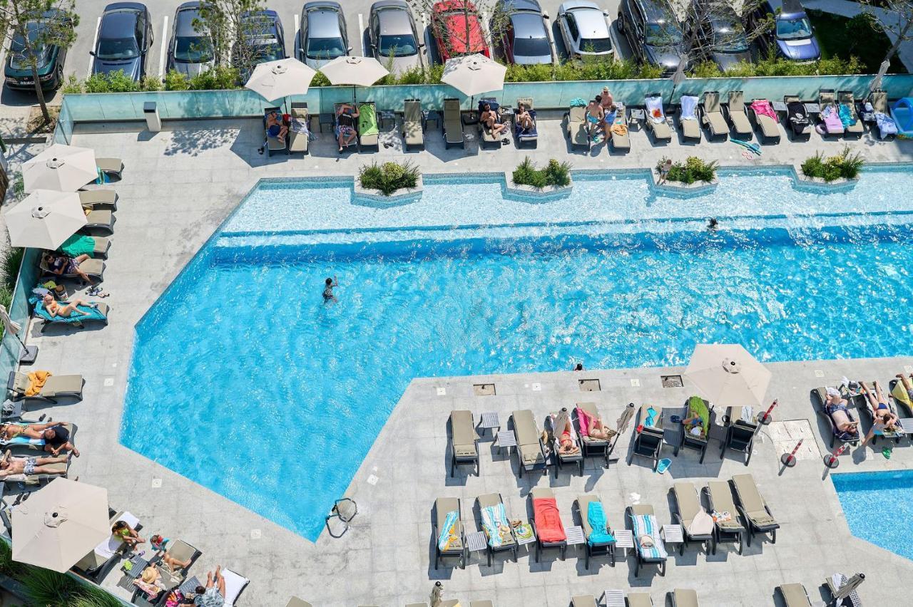 Wave N' Sea Apartment In Infinity Beach Resort - Parking 마마이아 외부 사진