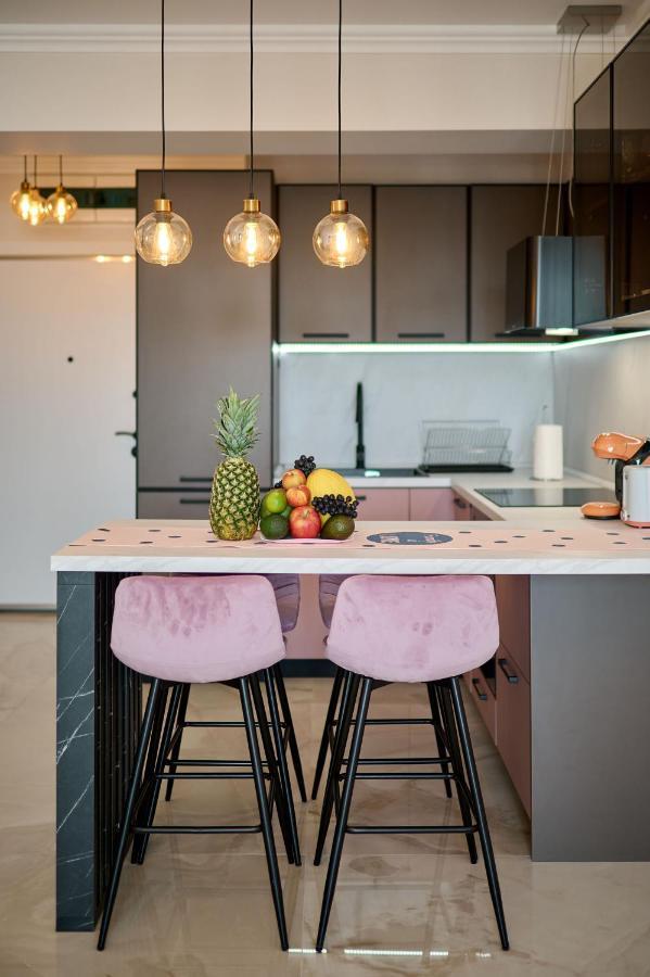 Wave N' Sea Apartment In Infinity Beach Resort - Parking 마마이아 외부 사진