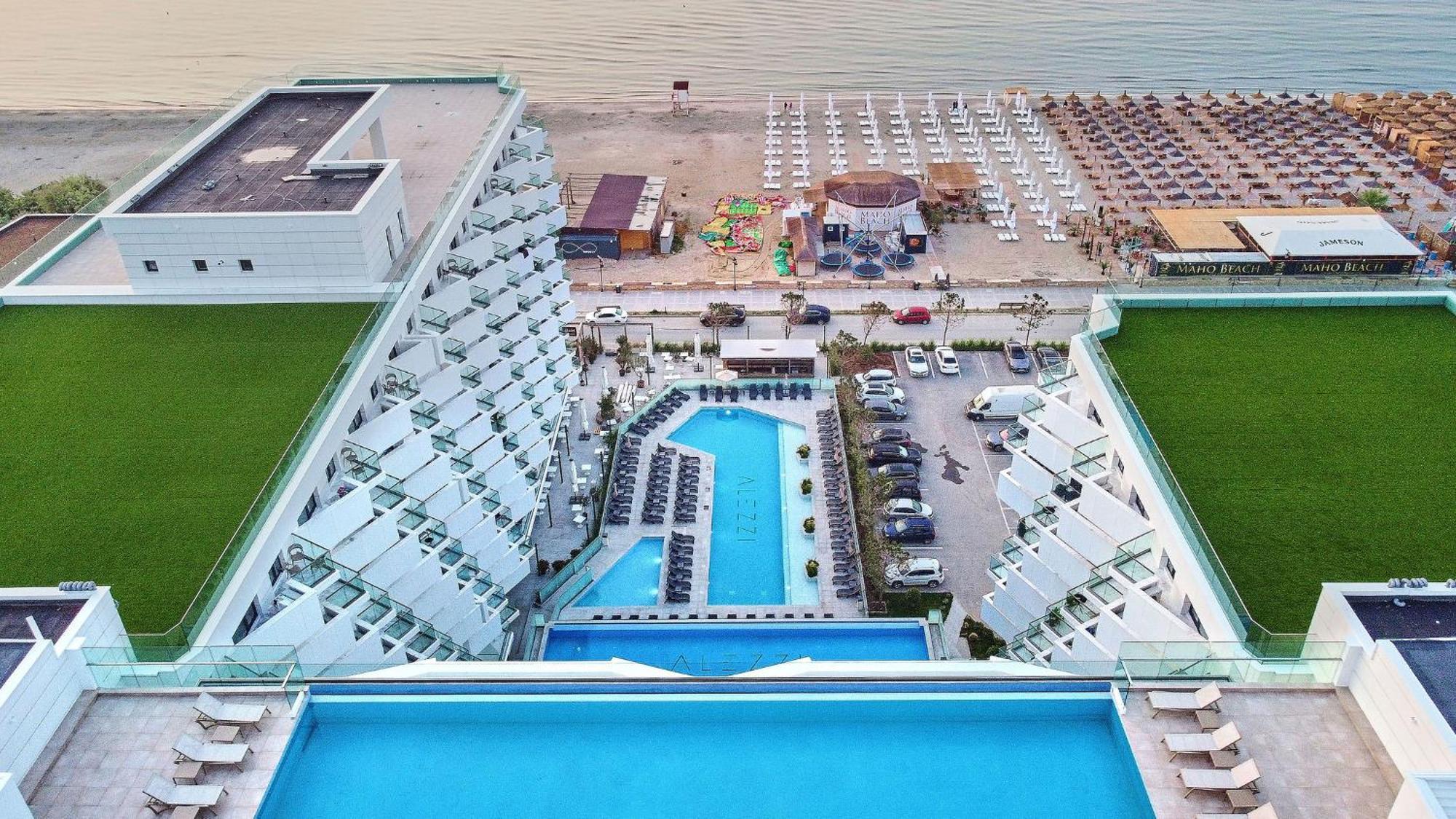 Wave N' Sea Apartment In Infinity Beach Resort - Parking 마마이아 외부 사진